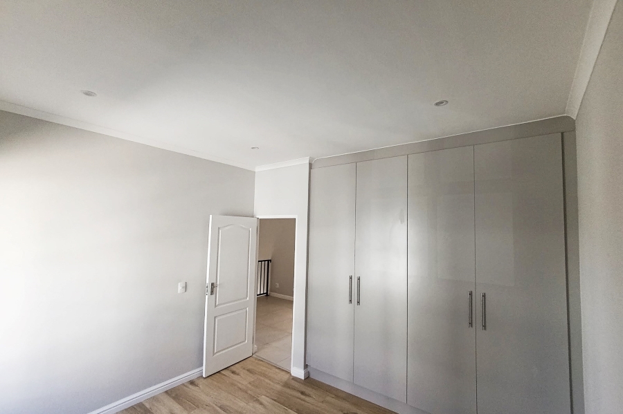 3 Bedroom Property for Sale in Sandown Western Cape